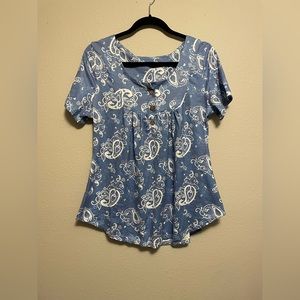 NWOT Blue Paisley Top